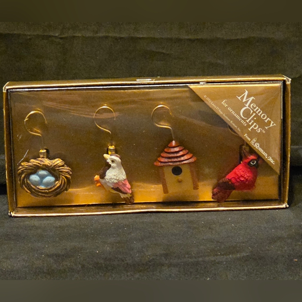 Vtg Roman Inc. Memory Clips For Ornaments 2002 Bird Series